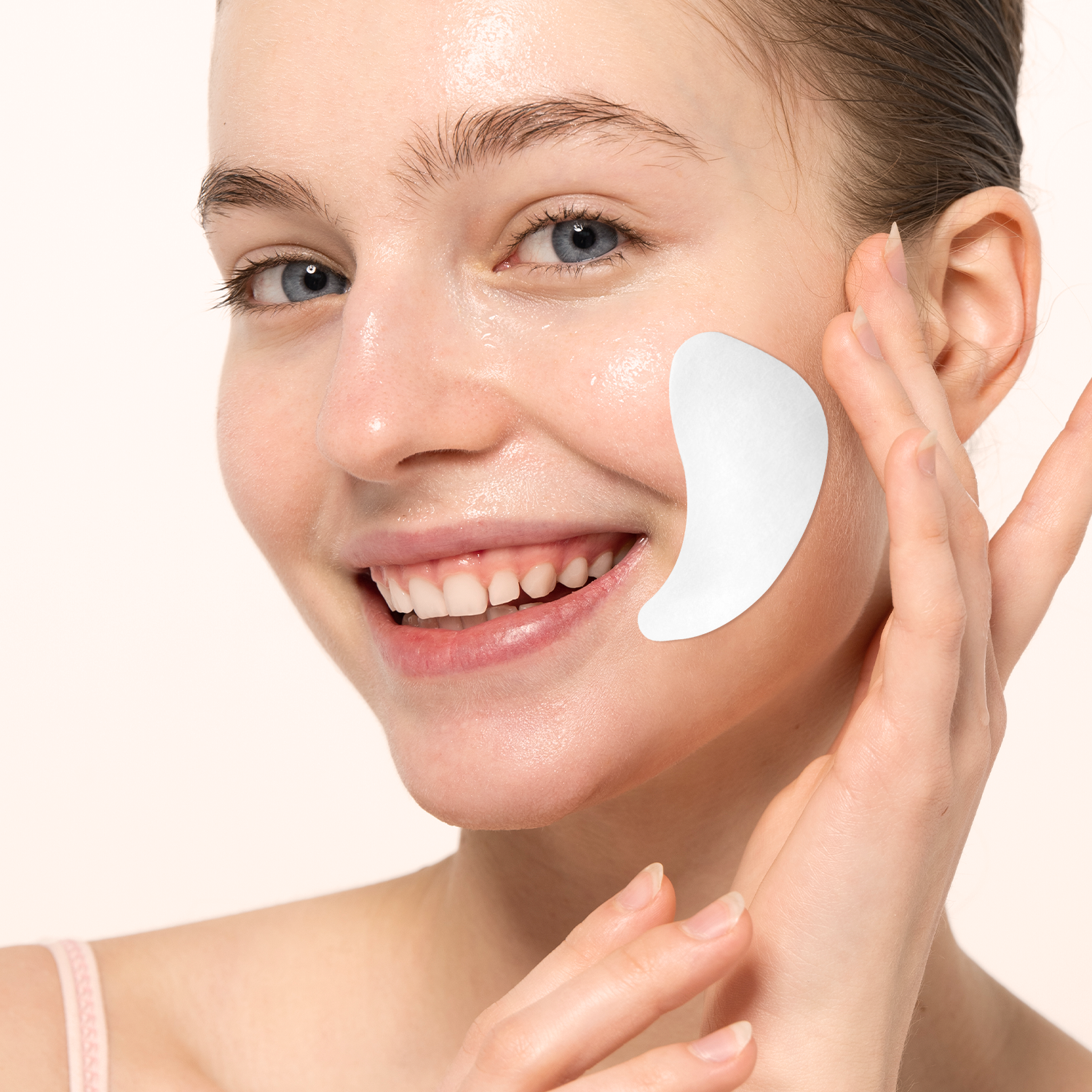 Megelin Micro-Infusion Smile Line Patches